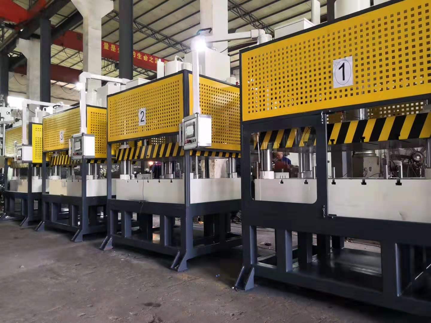 生產(chǎn)案例-YTA系列伺服四柱油壓機(jī)